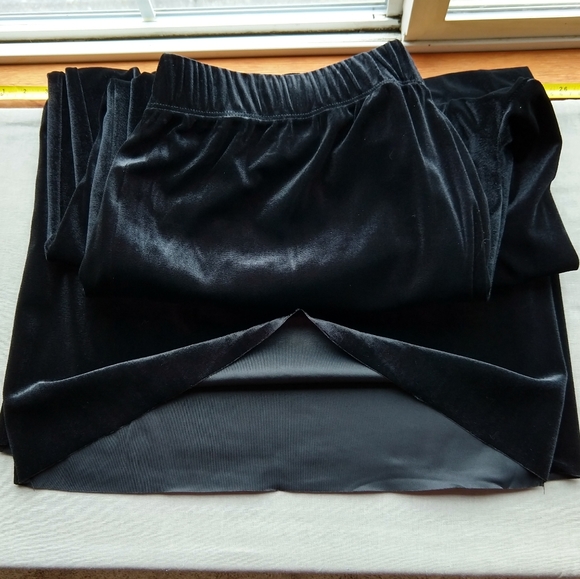 Black Velvet Wide Leg Pants Plus Size 2X - Picture 5 of 14